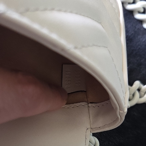 Gucci GG Marmont Flap Matelassé Quilted Marmont Super Mini Bag - Picture 8 of 8